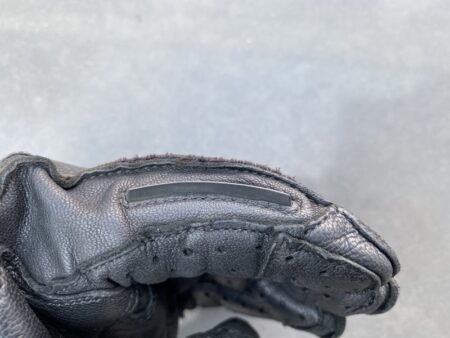 Glove Wiper Blade