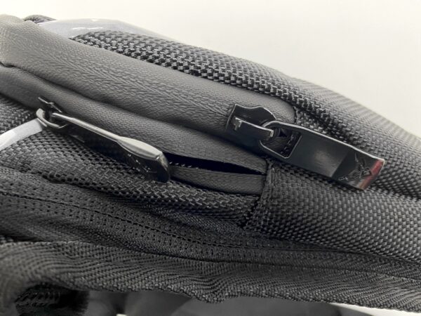 Hip Bag Zippers