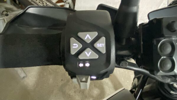 KTM MyRide Handlebar Controls