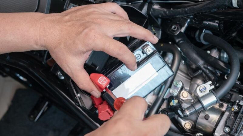 Choosing Between Trickle Chargers And Battery Tenders