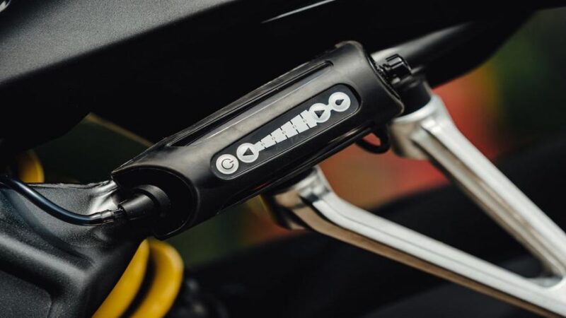 Scottoiler xSystem 3.0+ Makes Chain Maintenance Easy