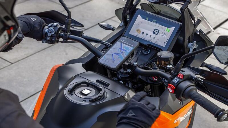 Top Motorcycle Phone Mounts For Safety And Style