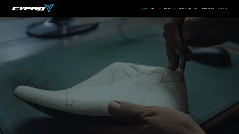 CYPRO SPORTS – MOTORCYCLE BOOTS website screenshot