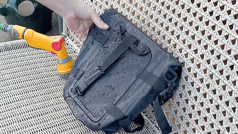 Cheap bumper bag