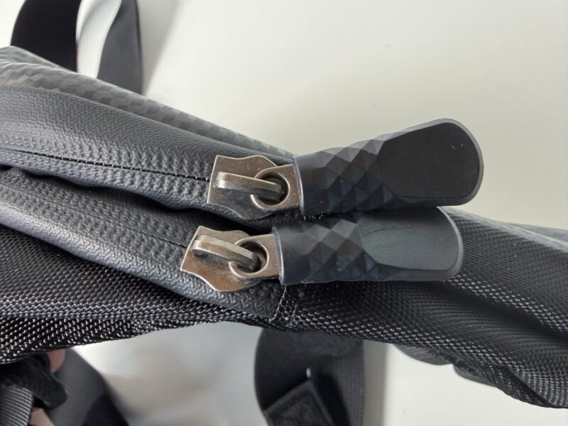 Cheap Rain-Proof Leg Bag