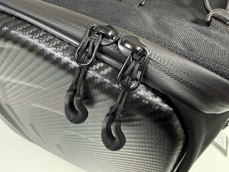motocentric_helmet_bag_11 Motocentric Waterproof Helmet Bag